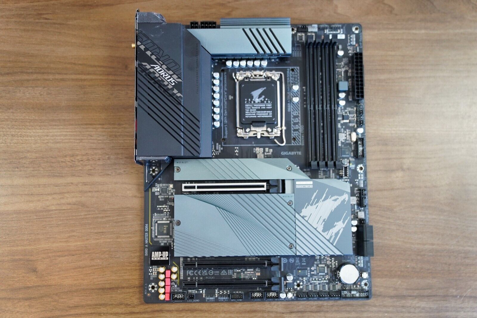 gigabyte b660 aorus master ddr4 intel lga 1700 atx motherboard